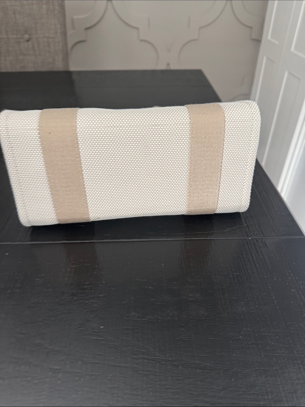 Lululemon two tone canvas tote mini 4.5L - Picture 4 of 6